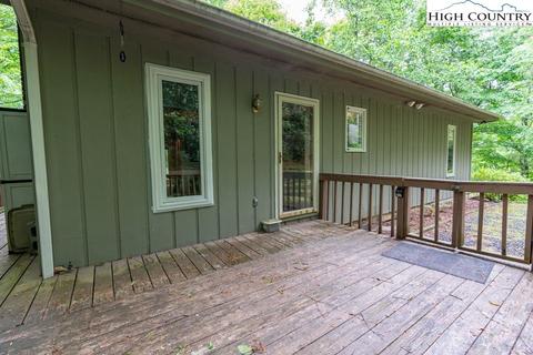 215 H Stanley Miller Rd, Deep Gap, NC 28618 photo 2