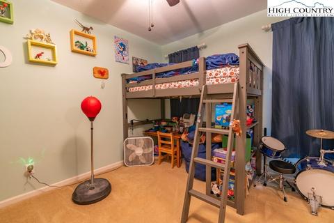 215 H Stanley Miller Rd, Deep Gap, NC 28618 photo 10