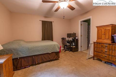215 H Stanley Miller Rd, Deep Gap, NC 28618 photo 13