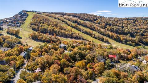 106 Skiway Ln, Beech Mountain, NC 28604