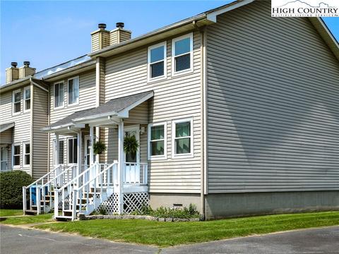 190 Creekside Ln #6D, Boone, NC 28607
