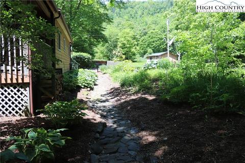 234 Bald Fork Rd, Todd, NC 28684 photo 3