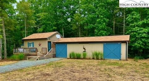440 Brooks Rd, Glade Valley, NC 28627