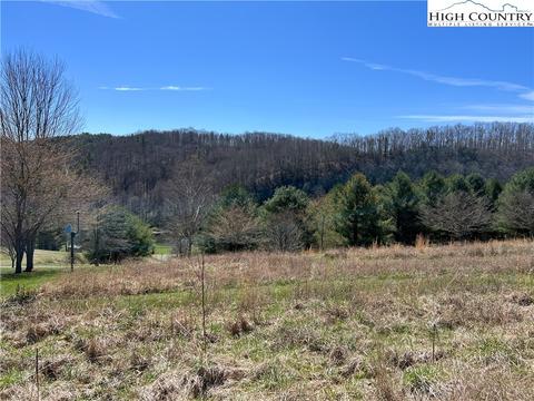 38 Cooper Ridge Road, Crumpler, NC 28617