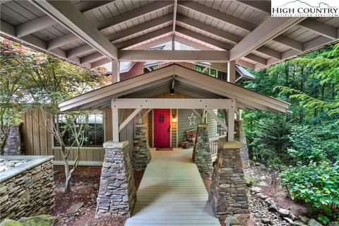 2007 Old Wildlife Club Dr, Nebo, NC 28761