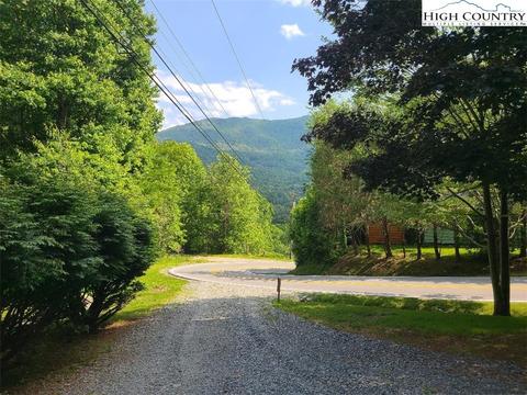 508 Seven Devils Rd, Seven Devils, NC 28604 photo 1