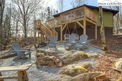 1104 Beech Mountain Pkwy, Beech Mountain, NC 28604 photo 4