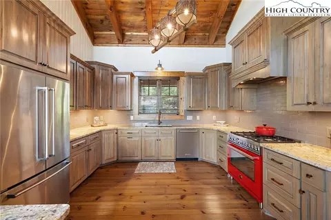 559 Marigold Rd, Boone, NC 28607 photo 14