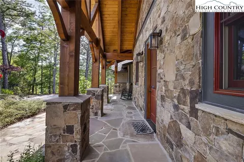 559 Marigold Rd, Boone, NC 28607 photo 2
