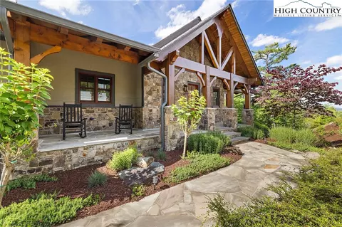 559 Marigold Rd, Boone, NC 28607