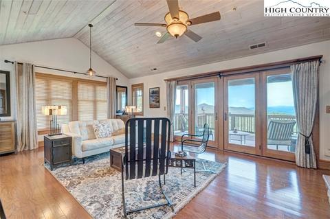500 Indian Paintbrush Dr #RM -5, Banner Elk, NC 28604