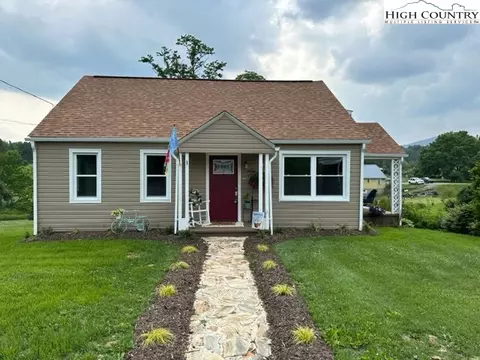 114 Edgewood Drive, Independence, VA 24348