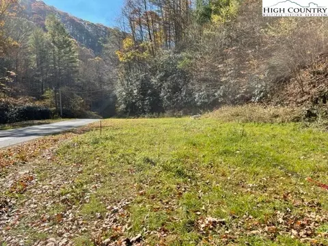 1261 Roaring Fork Rd, Creston, NC 28615 photo 20