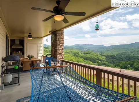 648 Penny Ln #1B, Banner Elk, NC 28604