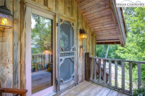 343 Stack Rock Rd, Elk Park, NC 28622 photo 30