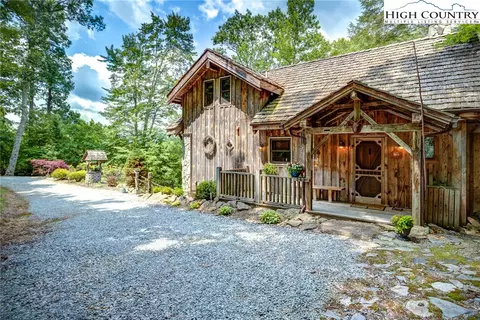 343 Stack Rock Rd, Elk Park, NC 28622 photo 25