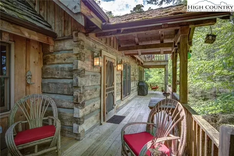 343 Stack Rock Rd, Elk Park, NC 28622 photo 18