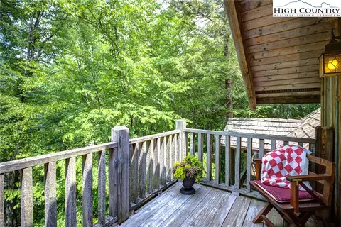 343 Stack Rock Rd, Elk Park, NC 28622 photo 28