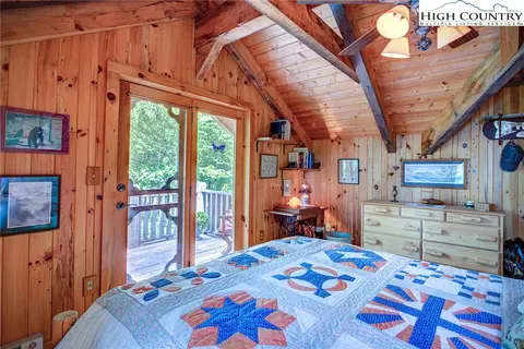 343 Stack Rock Rd, Elk Park, NC 28622 photo 31