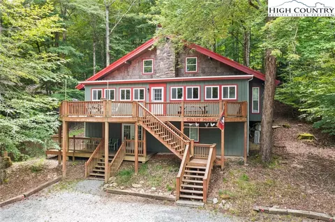 100 Pond Creek Rd, Beech Mountain, NC 28604