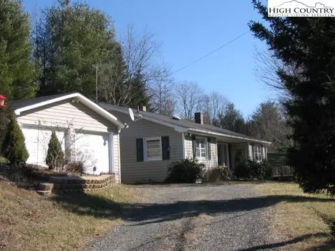 1625 Lower Nettle Knob Rd, West Jefferson, NC 28694