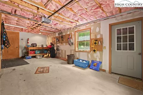 111 Sugar Maple Ln, Beech Mountain, NC 28604 photo 32