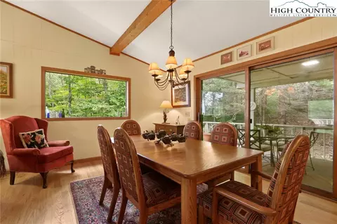 111 Sugar Maple Ln, Beech Mountain, NC 28604 photo 14