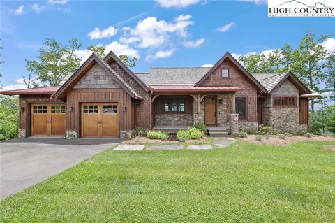 231 Leatherflower Ln, Boone, NC 28607