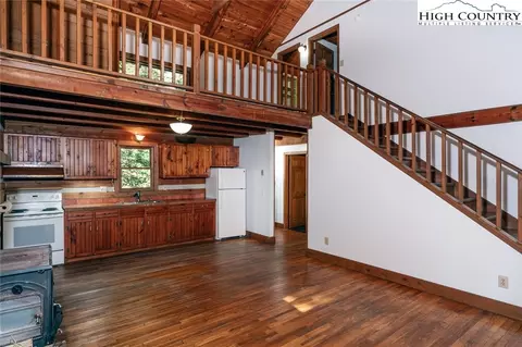 210 Circle Oak Dr, Boone, NC 28607 photo 14