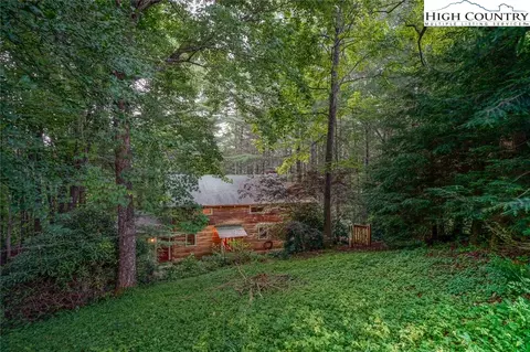 210 Circle Oak Dr, Boone, NC 28607 photo 9