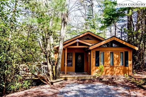 369 Windridge Rd, Newland, NC 28657