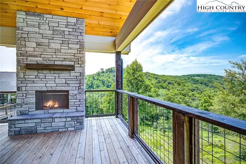 539 State View Rd, Boone, NC 28607 photo 4