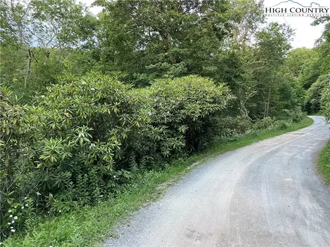 Lot 40 Snow Ridge Road, Banner Elk, NC 28604