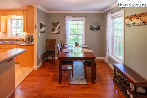227 Greenbriar Rd, Beech Mountain, NC 28604 photo 16