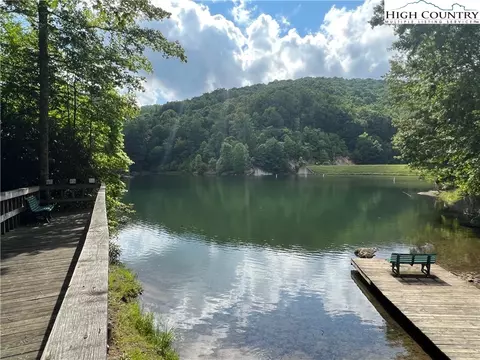 268 Poplar Dr, Beech Mountain, NC 28604 photo 8