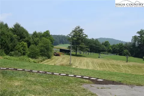 6293 Old Us 421, Deep Gap, NC 28618 photo 18