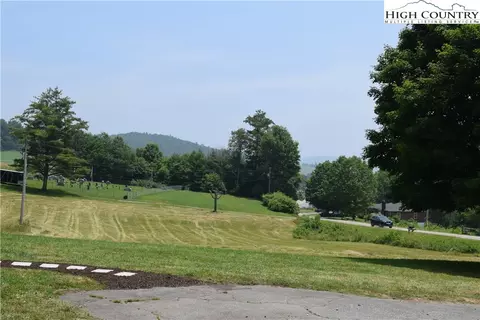 6293 Old Us 421, Deep Gap, NC 28618 photo 17