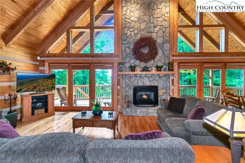 259 Moonbeam Ln, Deep Gap, NC 28618 photo 9