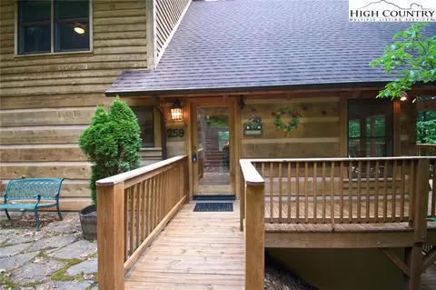 259 Moonbeam Ln, Deep Gap, NC 28618 photo 5