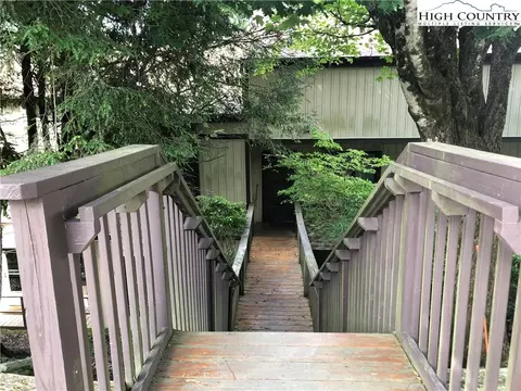 220 Northridge Rd #D-3, Beech Mountain, NC 28604 photo 3