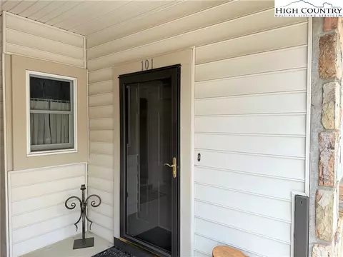 57 Club Villa Dr #101, Roaring Gap, NC 28668