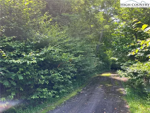 tbd Trillium Point Ln, West Jefferson, NC 28694