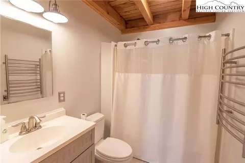 677 Ray Davis Rd, Lansing, NC 28643 photo 19