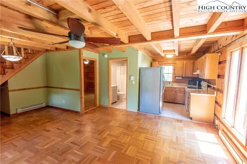 677 Ray Davis Rd, Lansing, NC 28643 photo 11