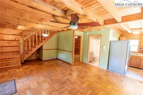 677 Ray Davis Rd, Lansing, NC 28643 photo 9