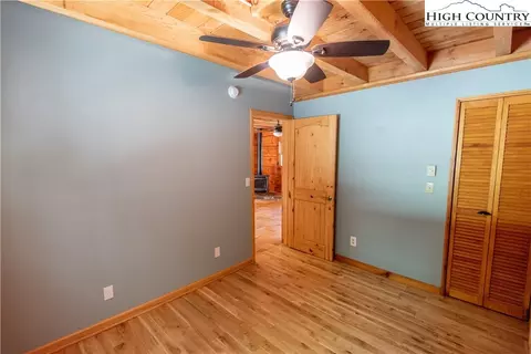 677 Ray Davis Rd, Lansing, NC 28643 photo 16