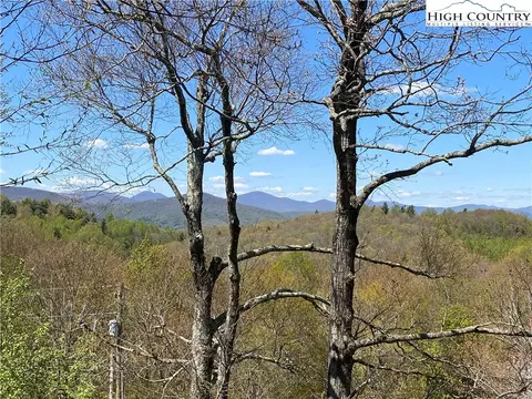 5 Ski Acres Drive, Blowing Rock, NC 28605