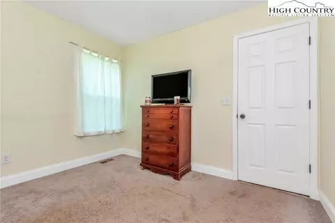 311 Tideline Rd, Traphill, NC 28685 photo 17