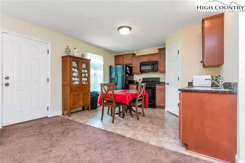 311 Tideline Rd, Traphill, NC 28685 photo 12