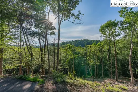 55 Wick Wyre, Boone, NC 28607